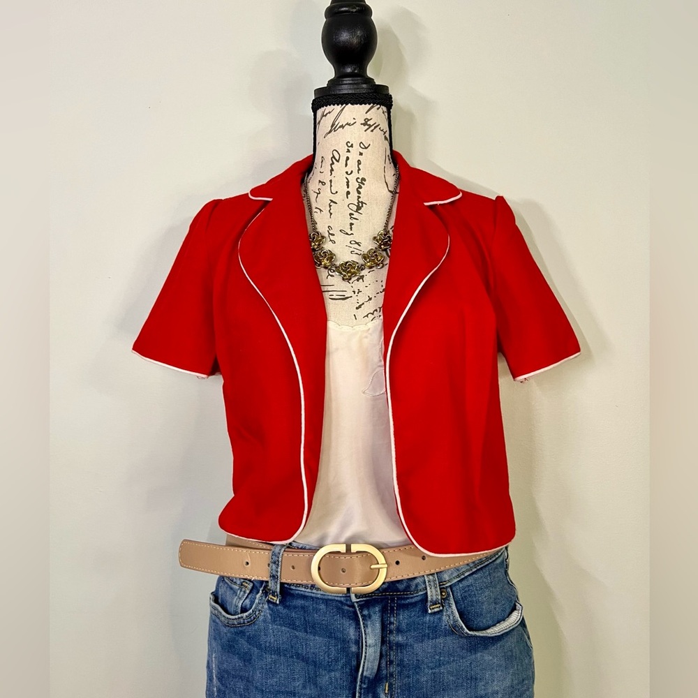 VINTAGE Vicky Vaughn Red Women's Cropped Blazer with White Trim